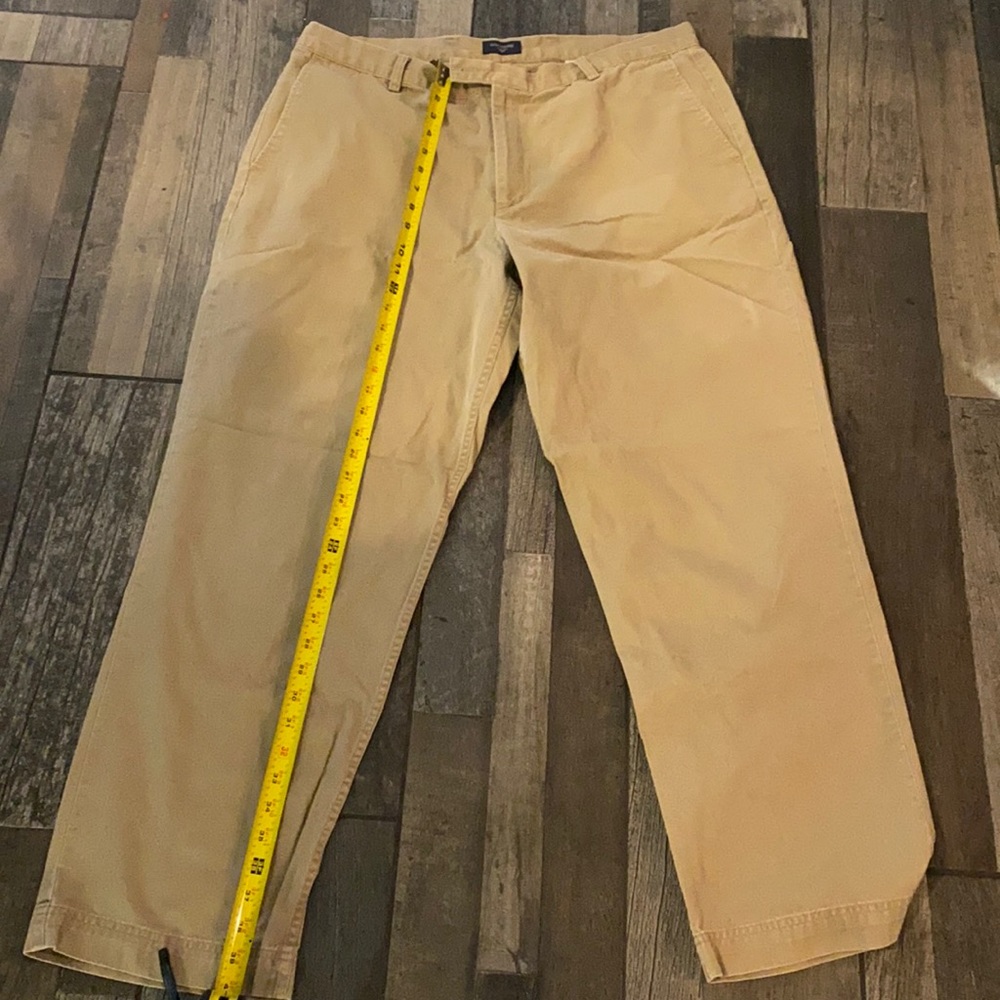 Dockers khakis